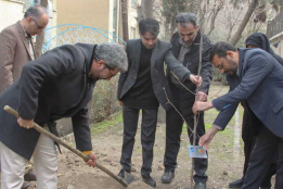 گزارش تصویری: برگزاری مراسم کاشت نهال در دانشگاه هنر همزمان با روز درختکاری